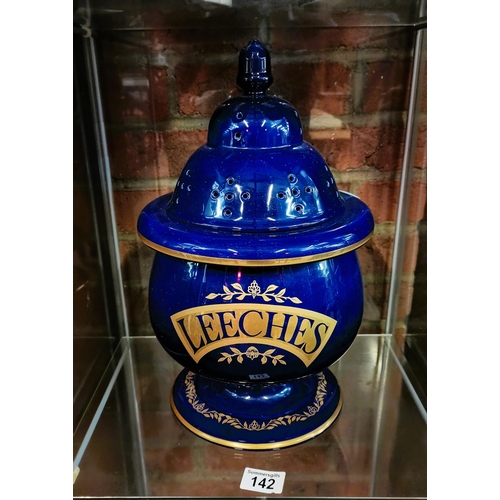 142 - Leeches Jar (reproduction)