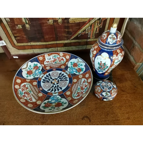 144 - Imari Style charger, Ginger jar and trinket box