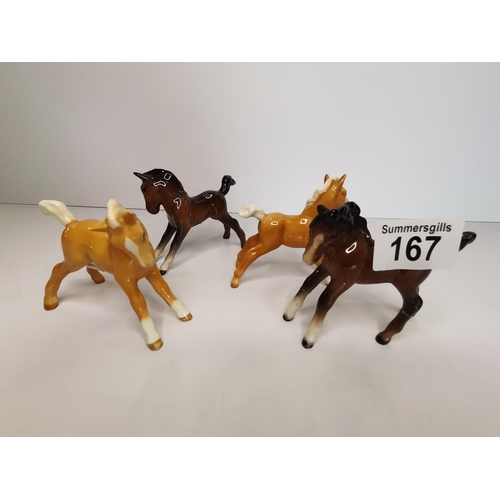 167 - x4 Beswick foals  - x2 'Bay' and x2 'Palomino' - excellent condition