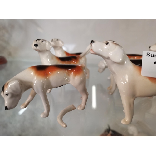 169 - X10 Beswick hunting hounds - A/F some damaged