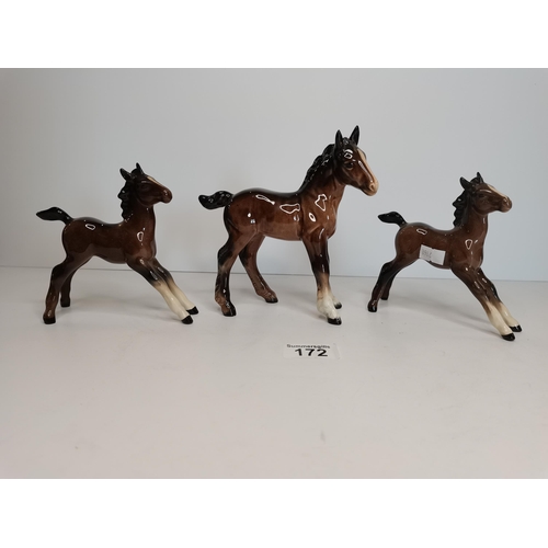 172 - x3 Beswick bay foals - excellent condition