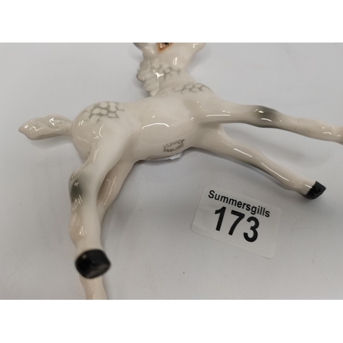 173 - Rocking horse Grey Beswick horse and x2 foals -  ( horse has 1 damaged repaired leg as in photos ) o... 