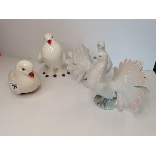 178 - x2 Vintage Grafenthal pigeons plus x2 vintage porcelain ceramic white doves - excellent condition