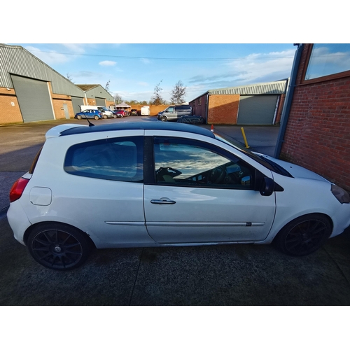 1a - Renault Clio NX10VNG 1461CC DIESEL modified suspension and looks like a Clio sport