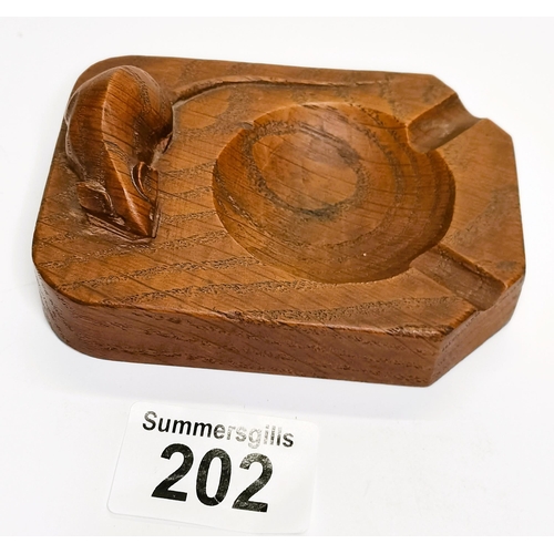 202 - Mouseman Ashtray (darker Oak)