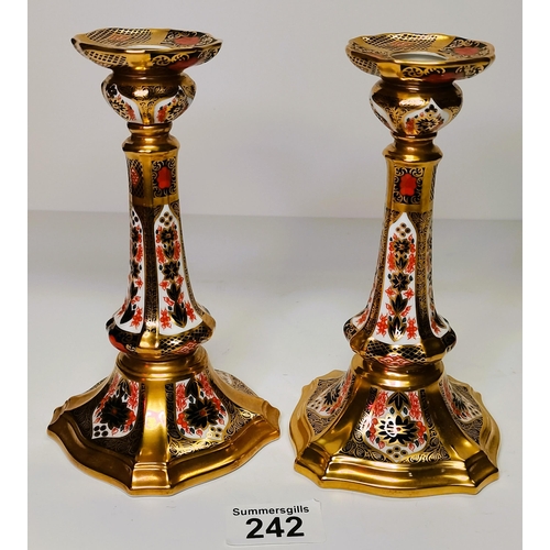 242 - x2 Royal Crown Derby candle sticks exclusively commissioned by the gild of specialist china & glass ... 