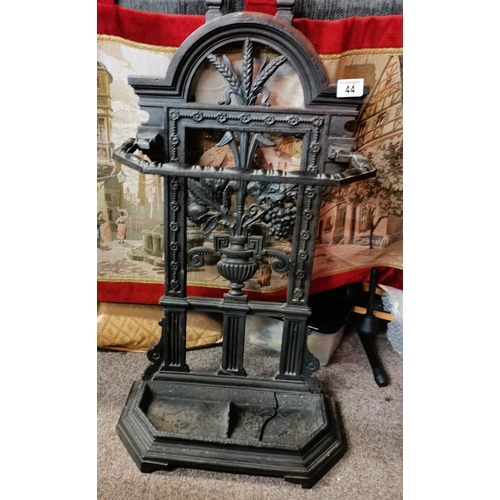 44 - Cast iron umbrella stand damage on base