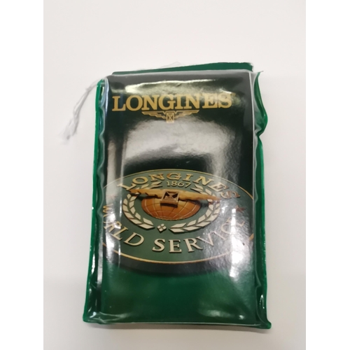 555 - Gents Longines gold plated bracelet wrist watch with white dial and date display and Swiss Quartz mo... 