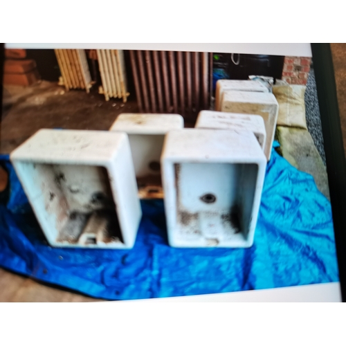 542 - 6 x belfast sinks ( collection from owner ) 
15 miles from saleroom