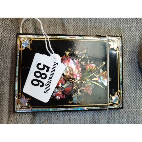 586 - Oriental card holder - highly decorative