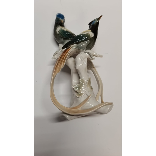 232 - x2 Karl Ens Volkstedt - porcelain bird figurines Condition Status
Very small chip to beak on one fig... 