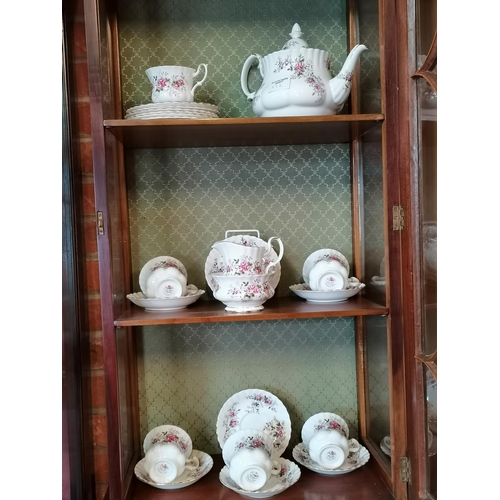 112 - Royal Albert 'Lavender Rose' Tea set 6 pieces, Tea pot milk jug sugar bowl