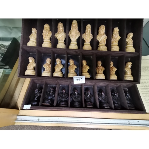 333 - Studio Anne Carlton Chess Set Lord of the Rings