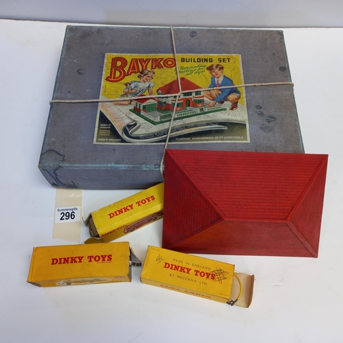 296 - x3 Dinky toys in original boxes plus boxed Bayko Building set