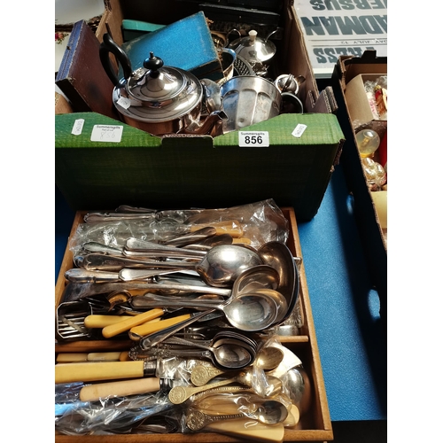 856 - Boxed cutlery and silver plated items