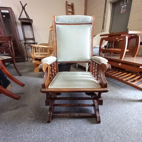 1130 - American rocking chair