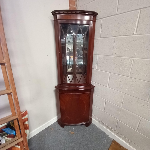 1132 - Mahogany corner cupboard with key H180cm x W65cm