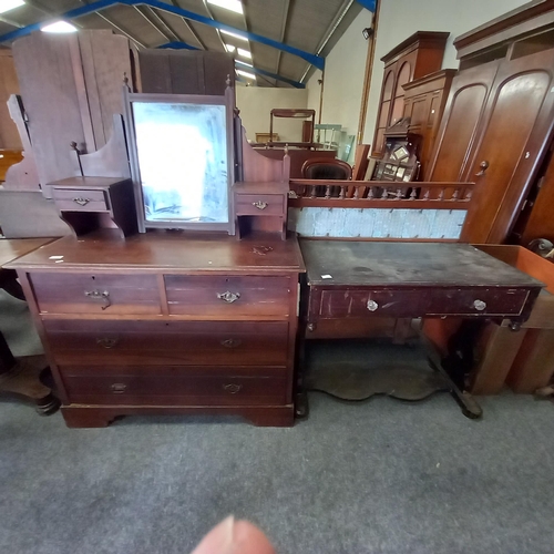 1140 - Mahogany dressing table with mirror plus Mahogany side table