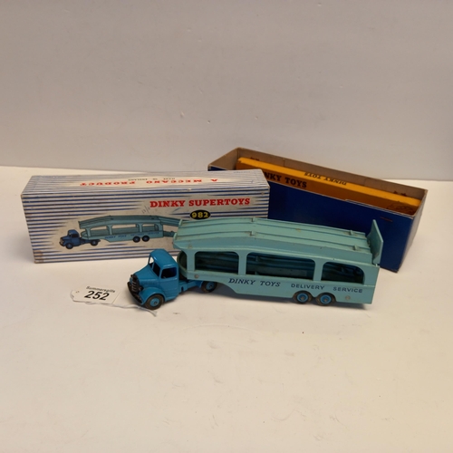 252 - Dinky 982 - Pullmore Car Transporter with detachable loading ramp in original box