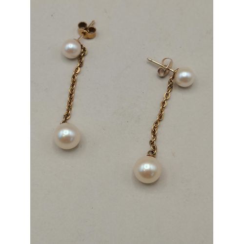 400c - A pair of pearl drop earrings plus 2 strand black and white pearl necklace