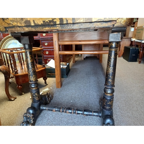 598 - Regency Chinoiserie work table decorated with parcel gilt figures and floral decoration ( d/d )