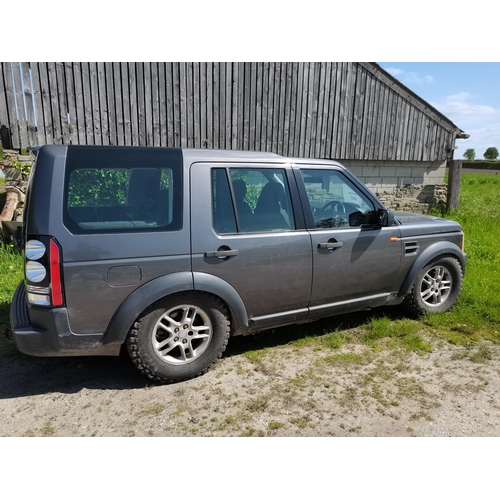 600 - Landrover Discovery YE54 FHW no MOT ( suspension needs work )