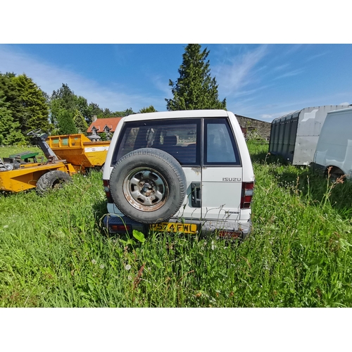 603 - Isuzu Trooper Long Wheel base P574 FWL