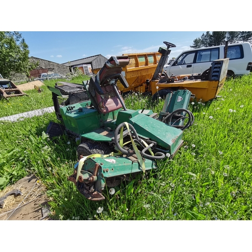 614c - Ransomes gang mower ( spares or repair )