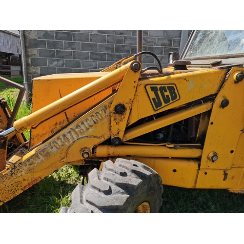 614e - JCB sitemaster 3CX 4 x4 6800 miles only ( Starts OK )