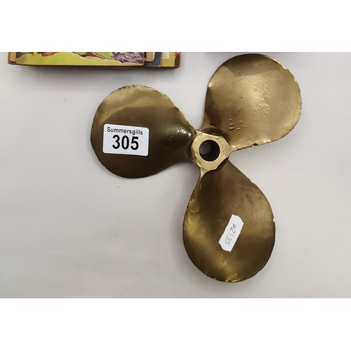 305 - Brass Propeller D20cm