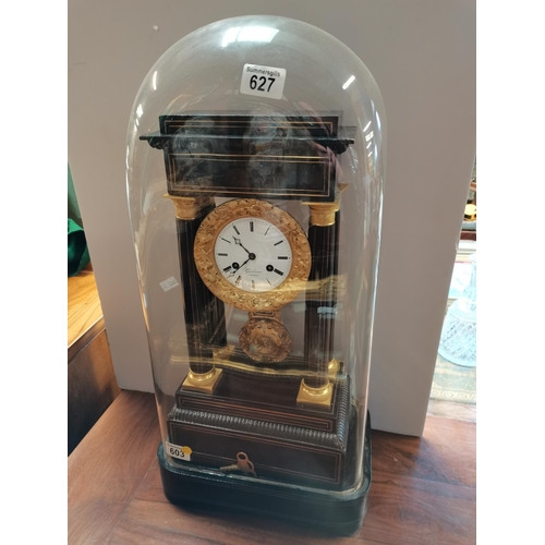 627 - Beautiful Pillared Clock with glass Dome and complete with key - Name of face Grindraws A. Elbeue - ... 