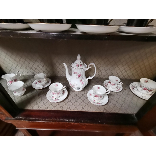 686 - Royal Albert Lavender Rose Coffee set, including coffee pot, milk jug, 5 cups, 4 saucers plus large ... 