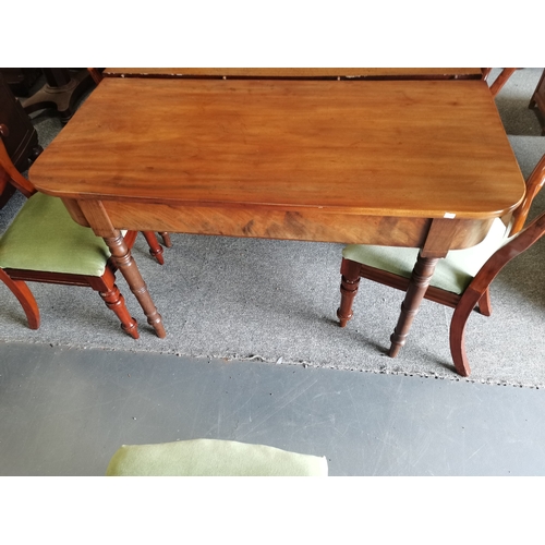 1136 - D end Georgian 12 Legged dining table with 3 leaves 296cm when extended x 121cm