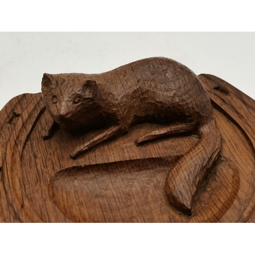 115D - Don Craven, a Foxman oak pin dish, with carved horseshoe border, with carved full fox signature. 11.... 