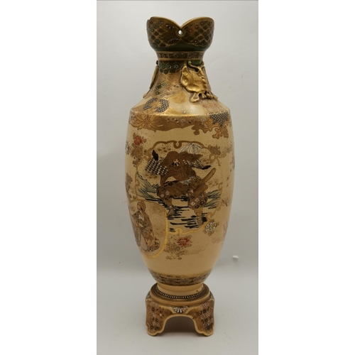 122 - 4 x Chinese vases with figure decoration