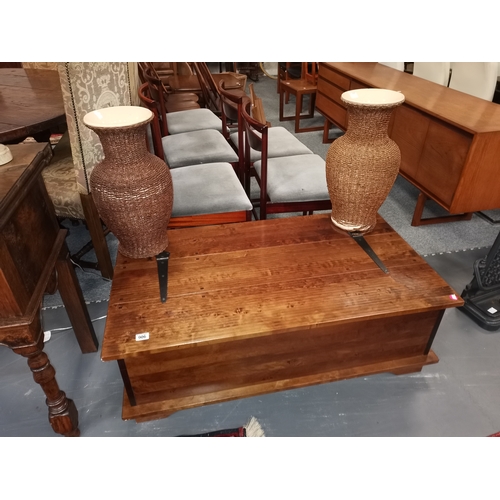 906 - A large blanket box and 2 x rattan vases ( 1 d/d)