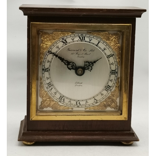 1 - A Garrard & Co Ltd mantel clock by Elliott, London, with presentation inscription plaque dated 1985 ... 