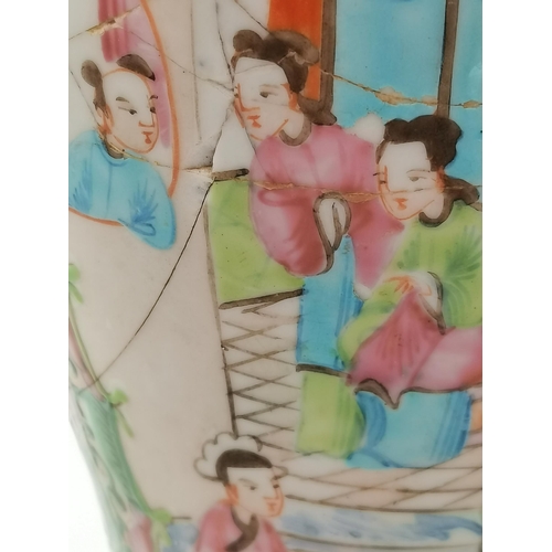 134 - 4 x Oriental vases (A/F)