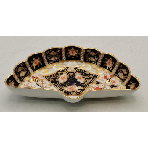 169 - A Crown Derby pin dish and similar 23cm plate both marked on base