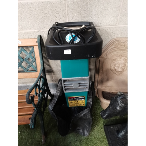 985a - Bosch AXT2200 HP electric garden shredder with manual