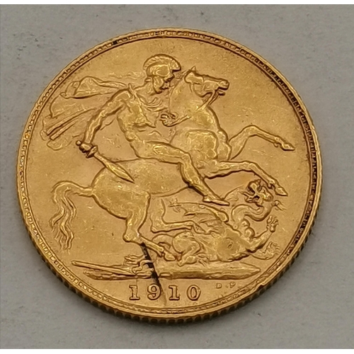 445 - An Edward VII sovereign, 1910, London mint. 8g