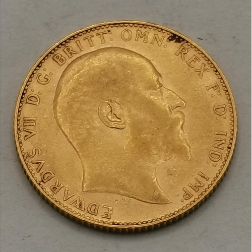 445 - An Edward VII sovereign, 1910, London mint. 8g