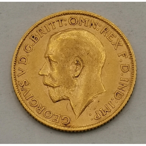 446 - A George V sovereign, 1912, London mint. 8g