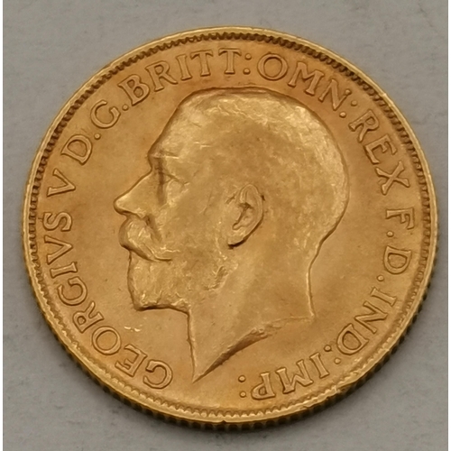 447 - A George V sovereign, 1914, London mint. 8g