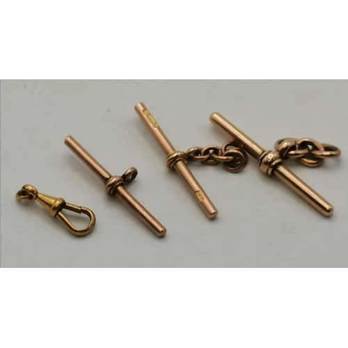 449 - A group of gold jewellery comprising a 9 carat plain bar brooch/tie pin, hallmarked, 510mm wide, 1.7... 