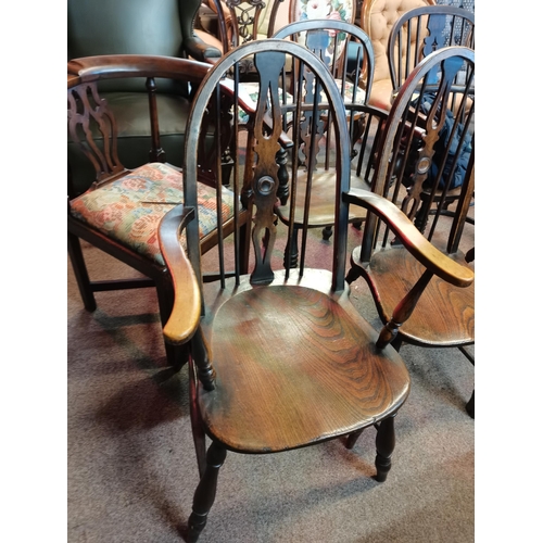 670 - 5 x elm Windsor dining chairs