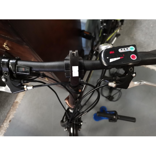 870 - Carrero Crosscity E Bike complete with charger, pump and helmet