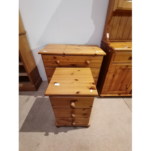 1216 - Small 4ht Pine chest of drawers W75cm X D40cm x H73cm plus Pine bedside drawers 40cm x 40cm x 58cm