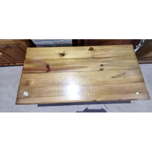 1218 - Pine pained coffee table with cabriole legs and 2 drawers 120cm x 60cm