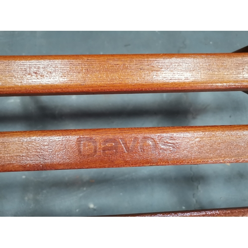 1220f - Vintage Wooden and metal Sledge